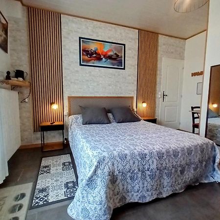 Le Clos Des Passiflores Пон Экстерьер фото